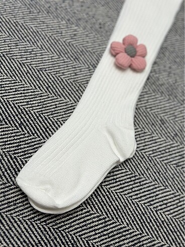 Kulotlu çorap - Görsel 2