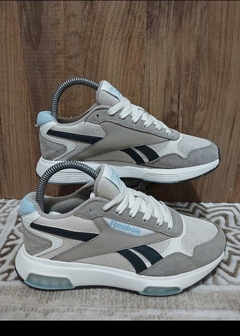 38 Beden Reebok