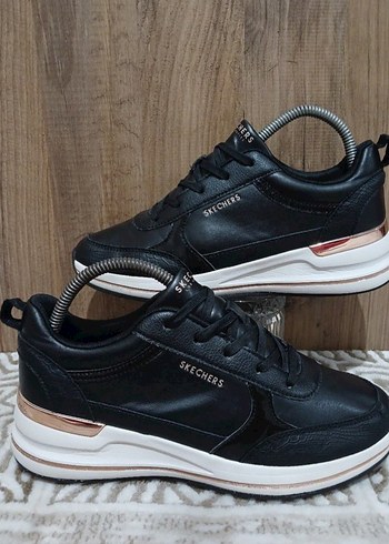 Skechers ürünü