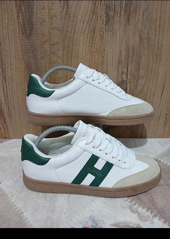 41 Beden Tommy hilfiger