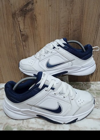 nikee