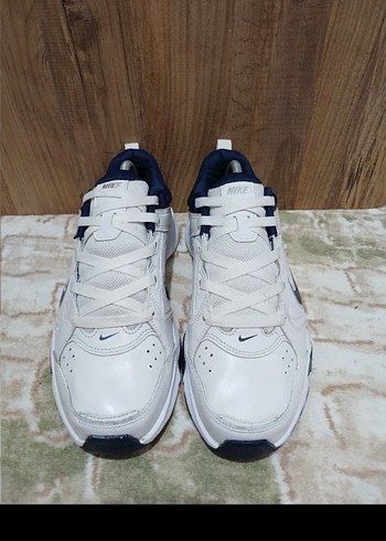 Nike nikee
