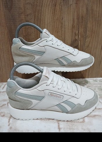 37 Beden Reebok