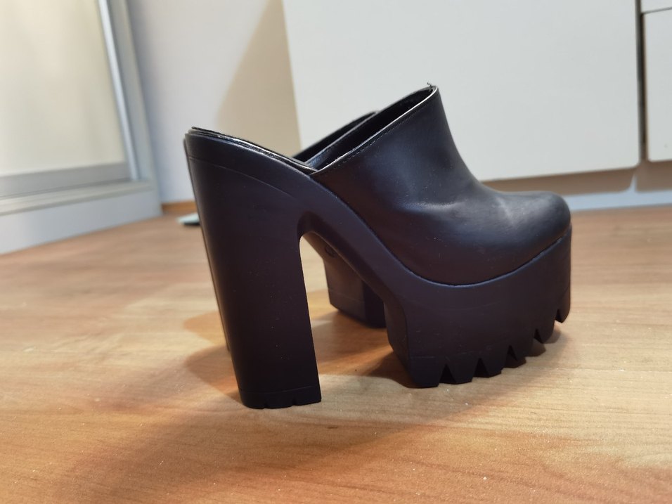 Siyah Platform Topuklu Kadın Terlik - Görsel 2