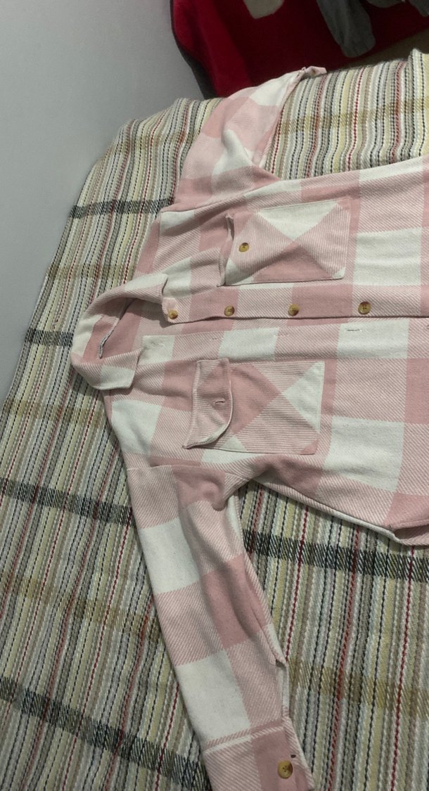 Pembe Düğmeli Uzun Kollu Salaş Kadın Gömlek - Görsel 3