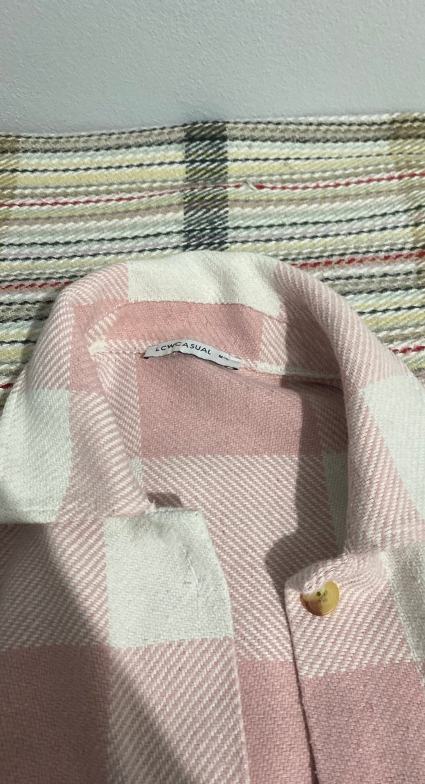 Pembe Düğmeli Uzun Kollu Salaş Kadın Gömlek - Görsel 2