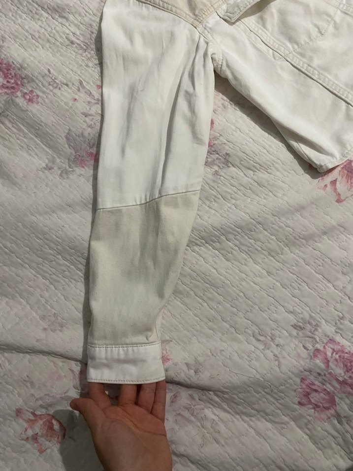 Beyaz Düğmeli Kadın Denim Ceket - Görsel 3