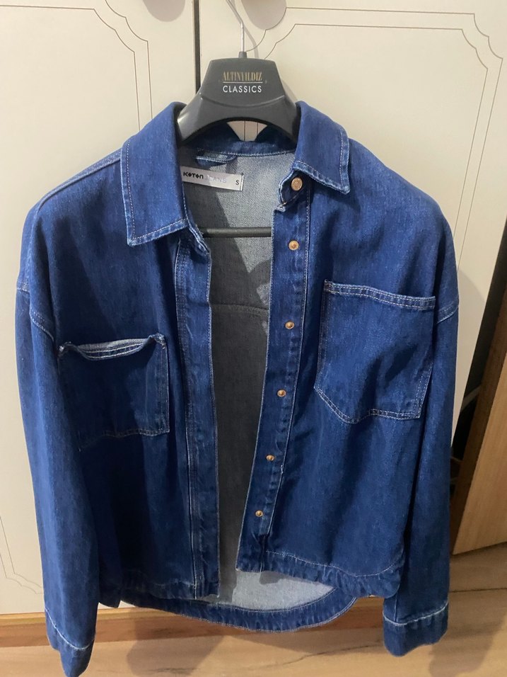 Mavi Düğmeli Kadın Kot Ceket - Görsel 3