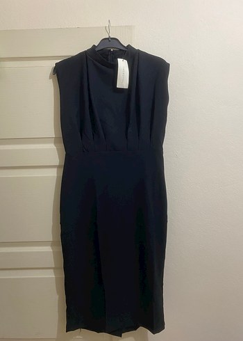 Yüksek Yakalı Siyah Uzun Abiye Elbise - Görsel 3