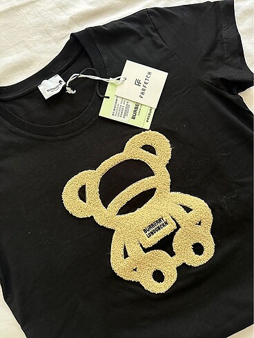Burberry tshirt