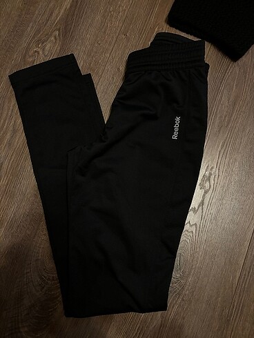reebok esofman altı