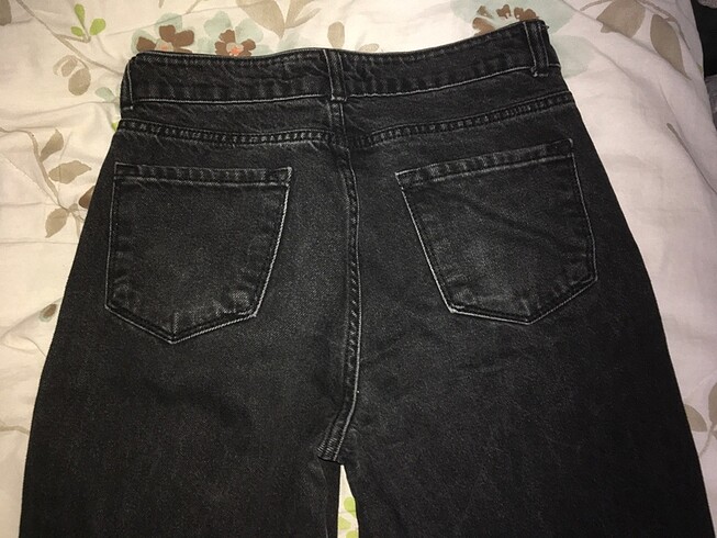 28 Beden siyah Renk Straight jean