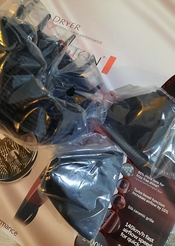 Remington Kırmızı Remington Silk Saç Kurutma Makinesi