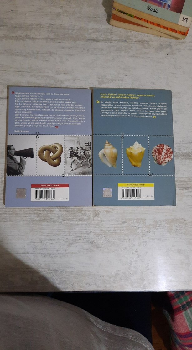 Üstün Dökmen Küçük Şeyler 1 ve 2 Kitap Seti - Görsel 2