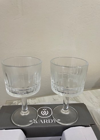 Küçük Ayaklı Kristal Bardak kahve yanı - Görsel 2