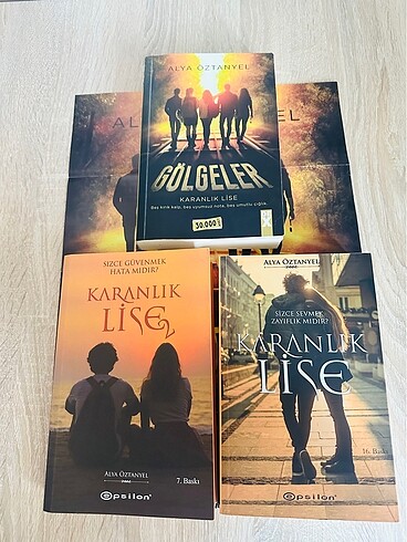 Karanlık Lise