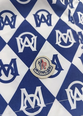 Moncler Renkli Baskılı Erkek Mini Şort - Görsel 2