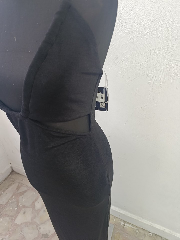 Siyah Drapeli Uzun V Yaka Kadın Elbise - Görsel 2