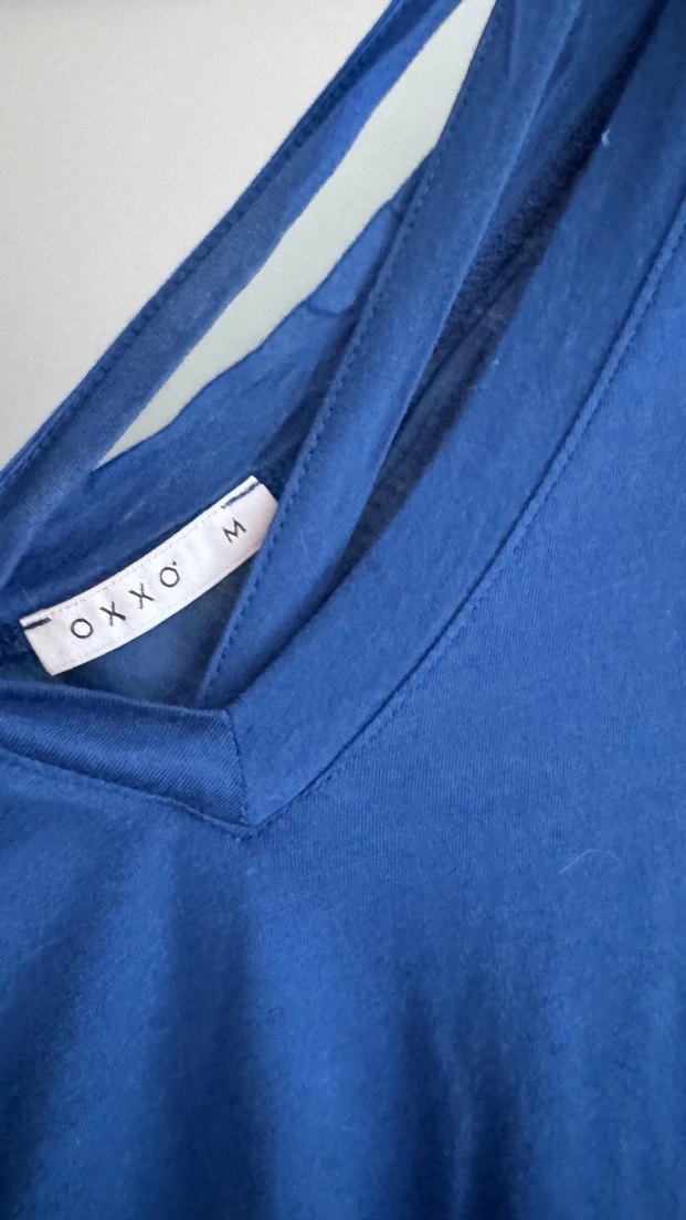 Lacivert V Yaka Salaş Kadın Tişört - Görsel 3