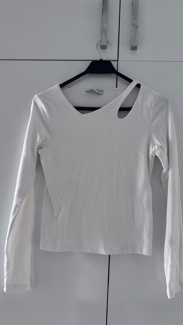 Ekru yaka badi - Görsel 2