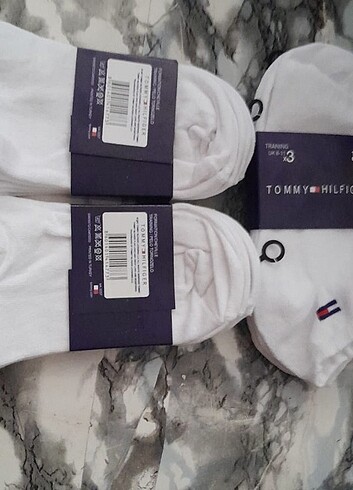 TOMMY 9 ÇİFT 130TL
