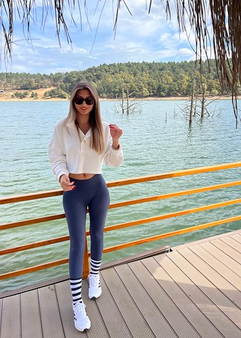 2K Crop düğmeli sweat