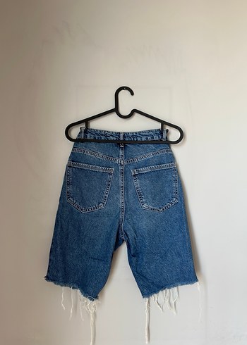 LC Waikiki Gevşek Kesim Mini Jean Şort