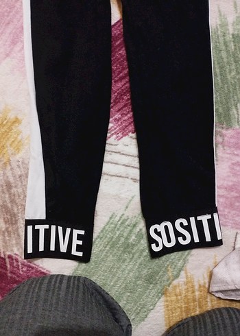 Kız Çocuk Siyah Renkli Bağlamalı Tayt - Görsel 2