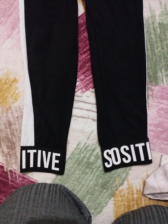 Kız Çocuk Siyah Renkli Bağlamalı Tayt - Görsel 2