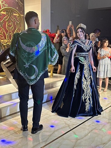 Kına elbisesi (kaftan) satılık