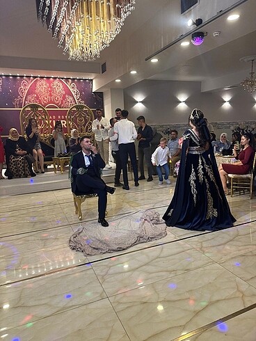 m Beden Kına elbisesi (kaftan) satılık