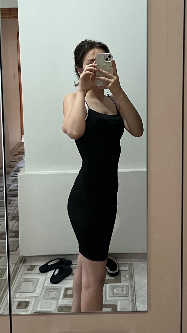 Siyah Midi Elbise - Görsel 4