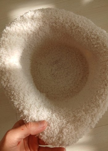 Peluş Detaylı Bej Bucket Şapka - Görsel 5