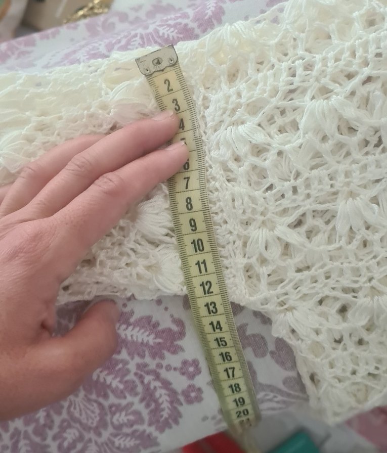 Dantel Detaylı Beyaz Bohem Örgü Hırka - Görsel 5