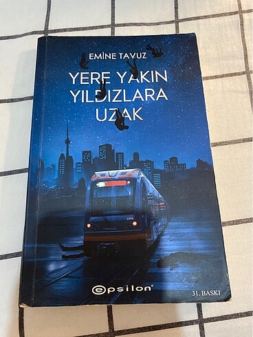 yere yakın yıldızlara uzak