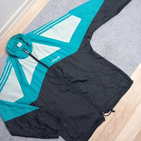 Adidas Bomber Yağmurluk