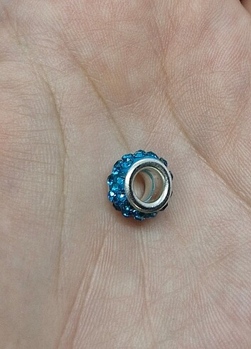  Beden Mavi taşlı charm