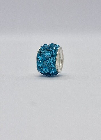 Mavi taşlı charm