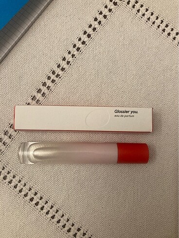 Glossier you parfüm