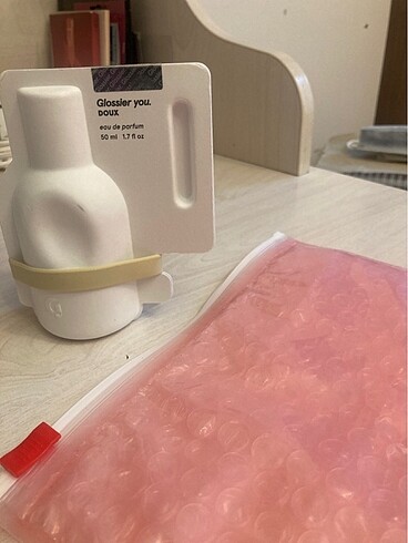 Glossier you doux parfüm
