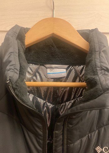 Columbia Siyah Fermuarlı Kadın Mont - Görsel 2