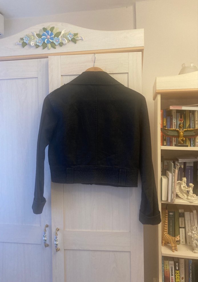 Kemer Detaylı Siyah Denim Kadın Ceket - Görsel 3