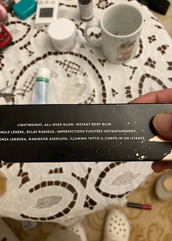 Beden Renk Fenty Beauty vücut bronzer