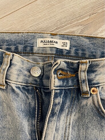 32 Beden pull and bear yırtık jean