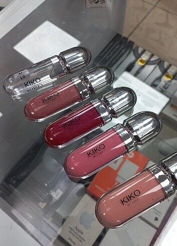 Kiko Gloss