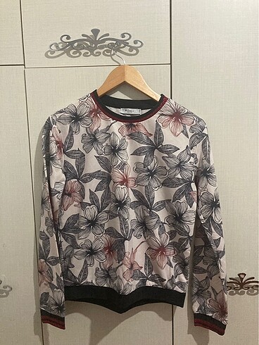 COLİN'S SWEATSHİRT