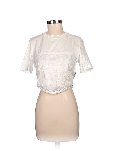 Rue T-shirt %70 İndirimli.