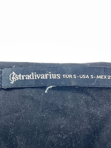s Beden siyah Renk Stradivarius Trenchcoat %70 İndirimli.