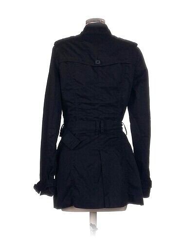 s Beden Stradivarius Trenchcoat %70 İndirimli.