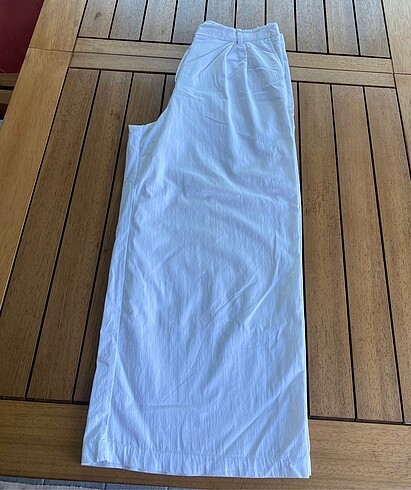 36 Beden Aker kumaş pantalon defosuzdur